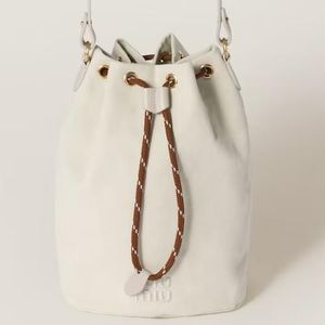 미우미우 MIUMIU 개버딘 파우치 5NR038_2IA7_F0C42