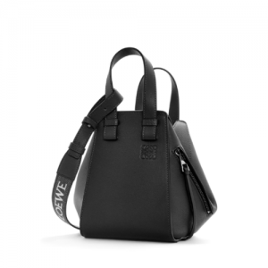 로에베 LOEWE 새틴 카프스킨 소재의 해먹 컴팩트 백 A538H13X14