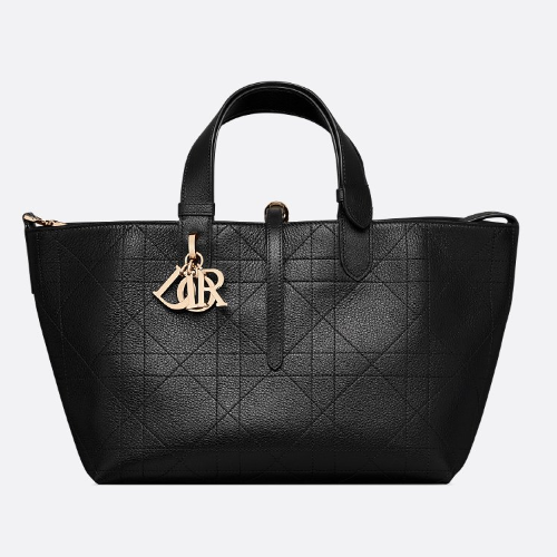 디올 Dior Toujours 미디엄 백 블랙 플랫 매크로까나쥬 송아지 가죽 M2821OCUQ_M900