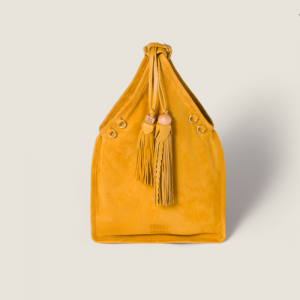 미우미우 태슬 장식 스웨이드 핸드백 5BA295_2CSS_F0R55