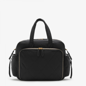 버버리 퀼팅 나일론 베이비 체인징 백 80699491