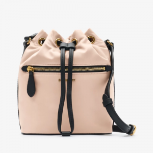 버버리 미니 나일론 드로스트링 파우치 81112651